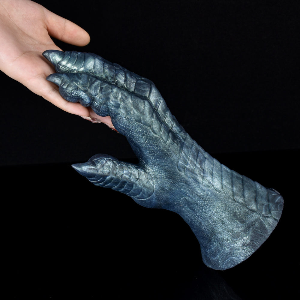 David Alien Claw Hand Fantasy Dildo – view 24
