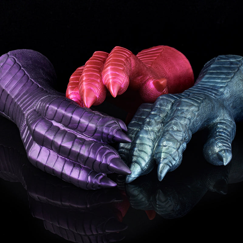 David Alien Claw Hand Fantasy Dildo – view 18