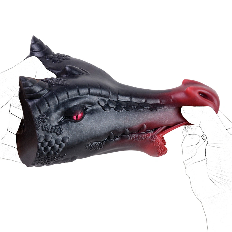 Dragon Masturbator Vornyx Black Blood Red Eye 6cm – size scale reference