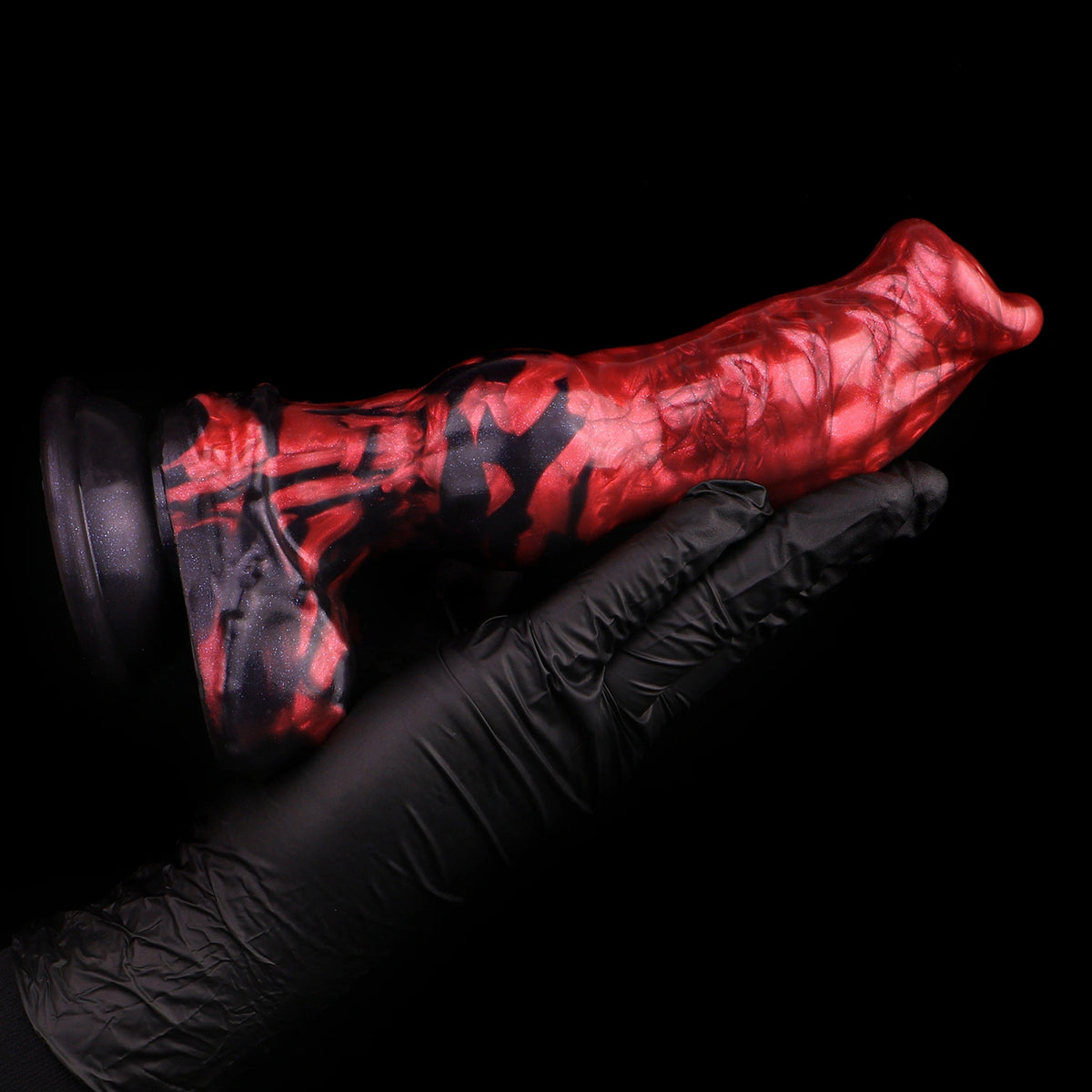 Knot Dildo Curvoor Red Flames Curved Shaft 5.4cm – bottom view