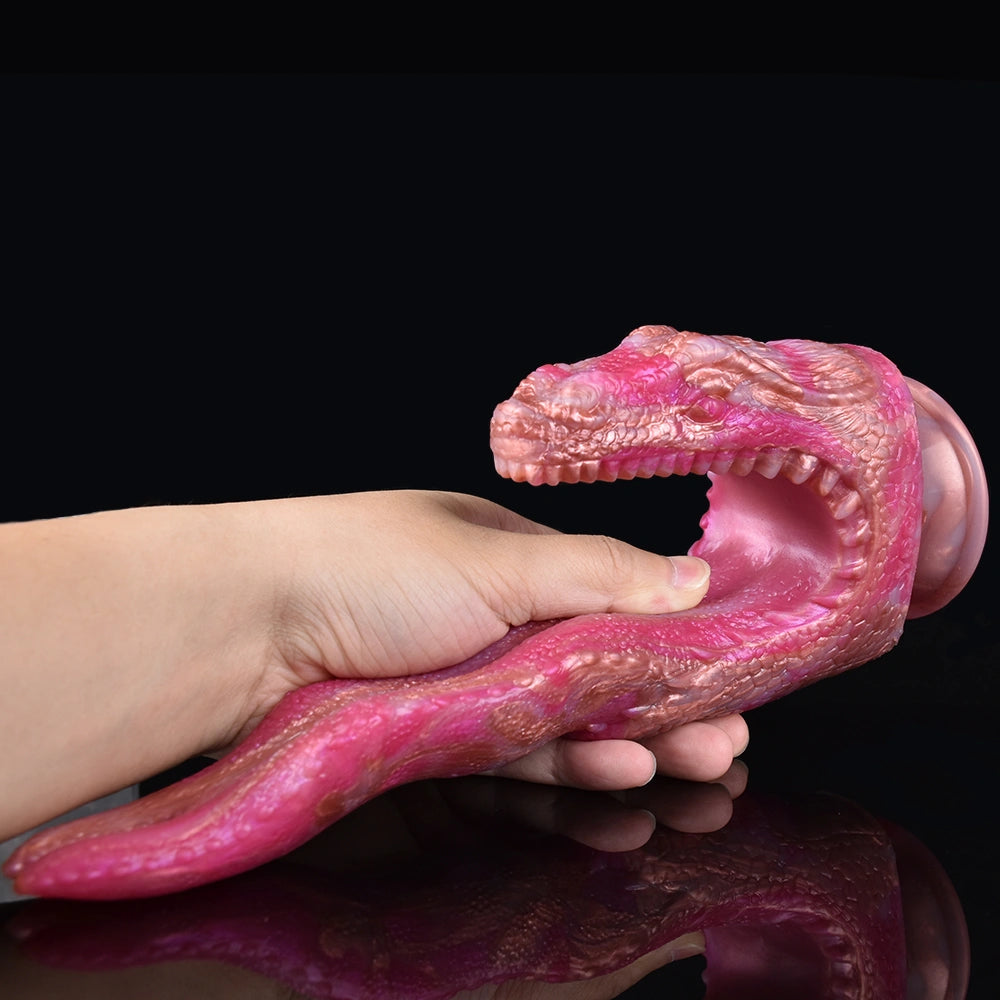 Dragon Dildo FANGVEX Bifid Tongue Jade Glow – size scale reference