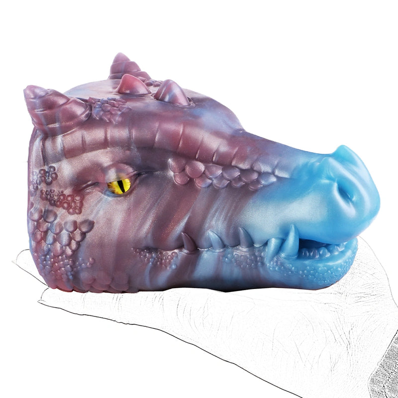 Dragon Masturbator Drakvorn Fantasy Yellow Eye – front view