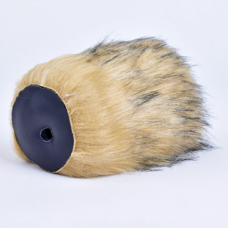Furry Male Masturbator Slatplux Golden Amber Fur – rear view