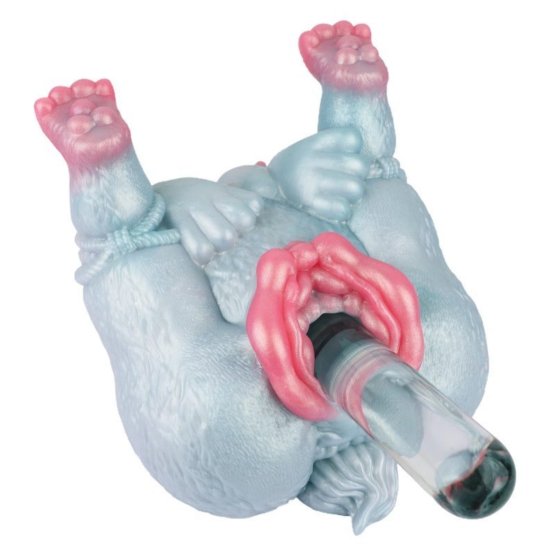 Luna Wolf Princess Single Channel Fantasy Buttocks – detail close-up